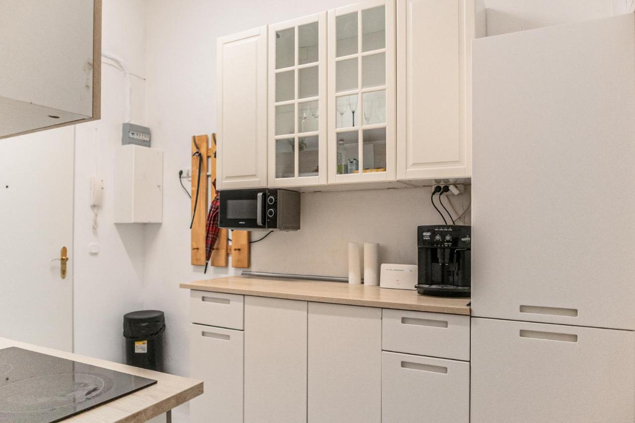 Joyful 2Br Shared Apt Near Millenium Tower & Danube River Wien Ngoại thất bức ảnh