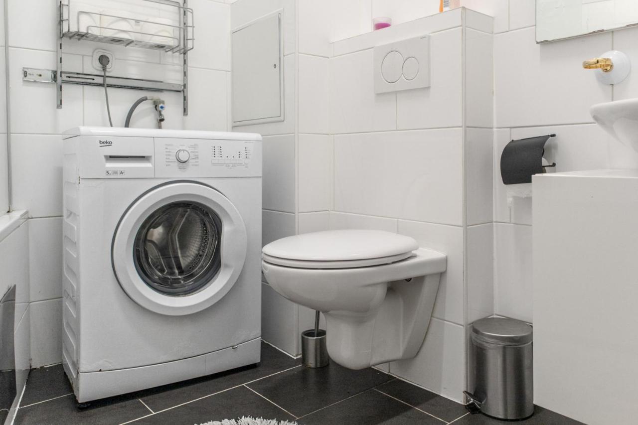 Joyful 2Br Shared Apt Near Millenium Tower & Danube River Wien Ngoại thất bức ảnh