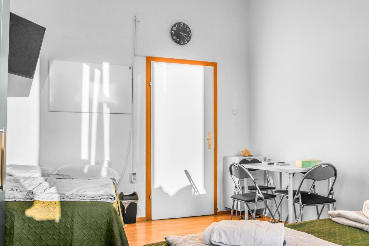 Joyful 2Br Shared Apt Near Millenium Tower & Danube River Wien Ngoại thất bức ảnh